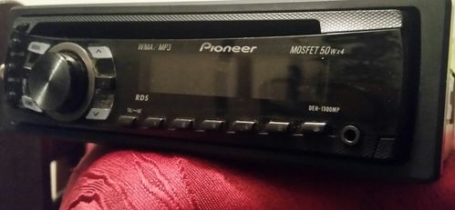 Pioneer DEH-1300MP